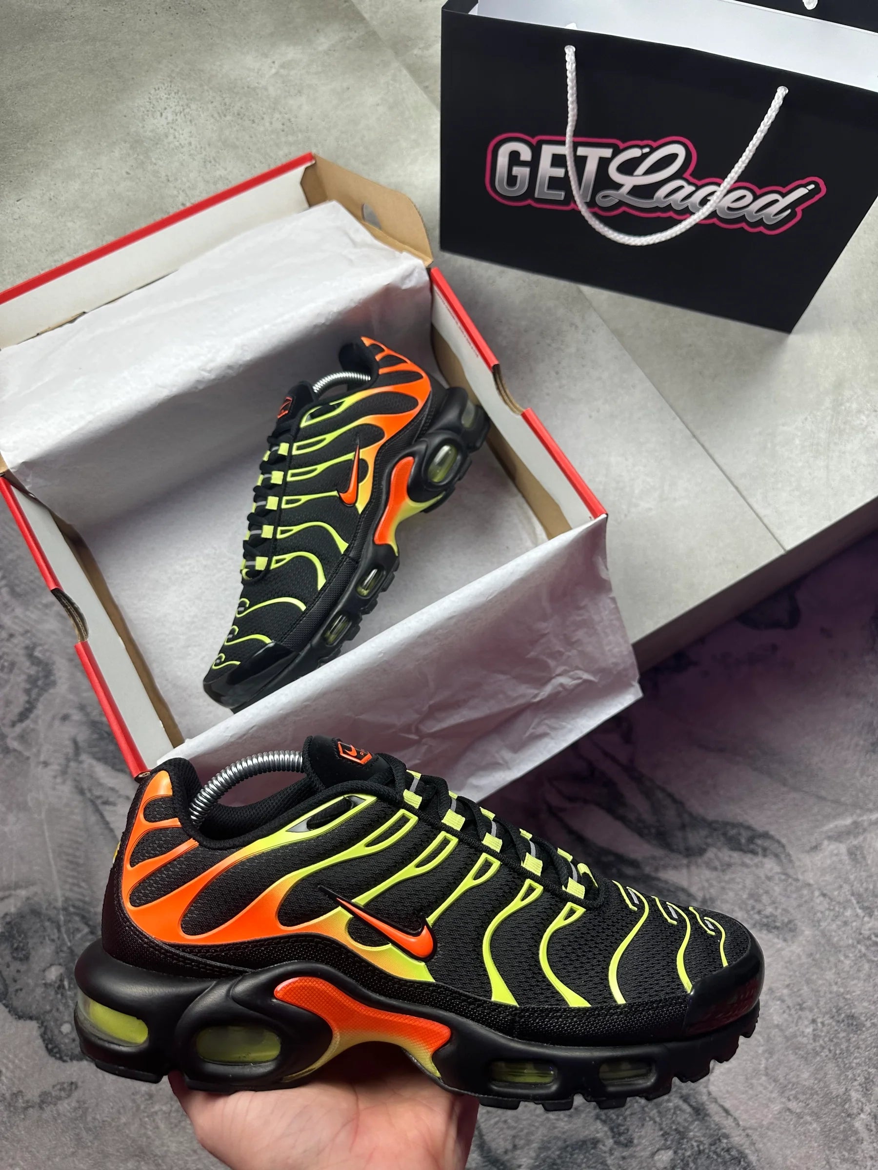 Nike Air Max Plus TN - Hyper Crimson Lime Lights