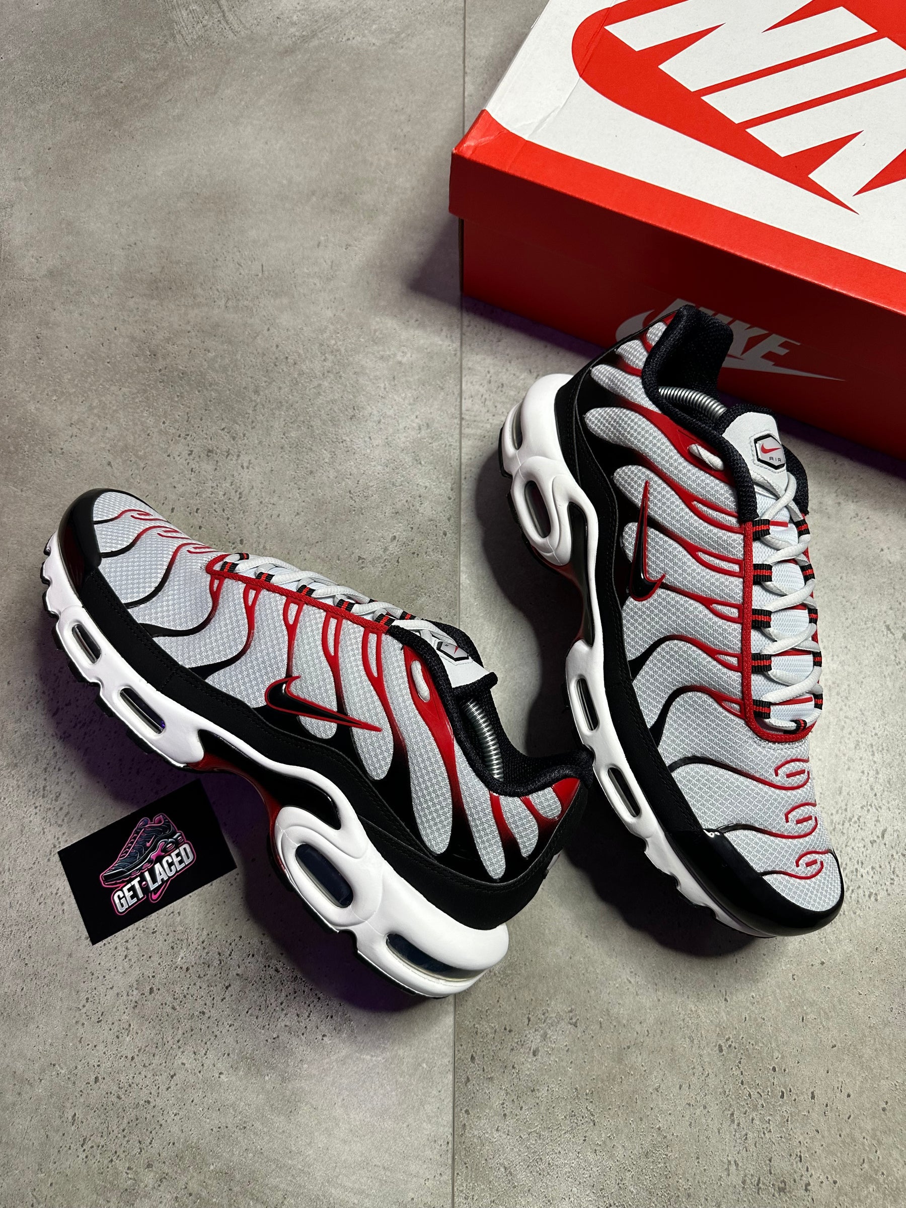 Nike Air Max Plus TN - Platinum University Red