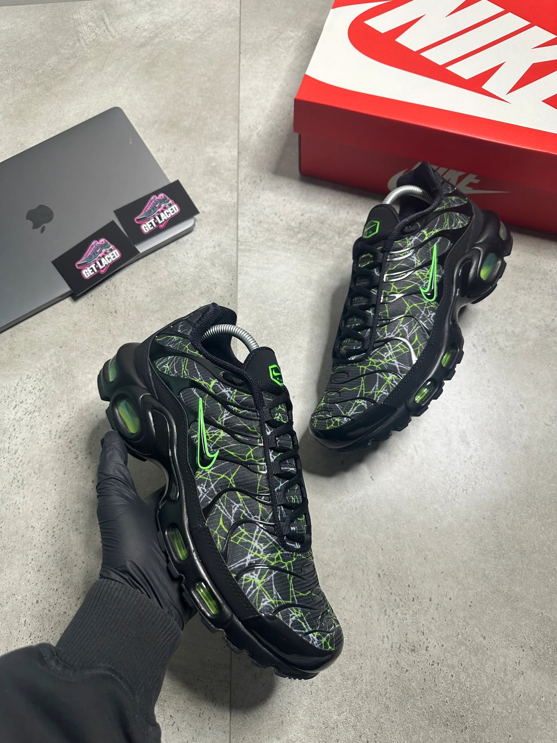 Nike Air Max Plus TN - Neon Laser