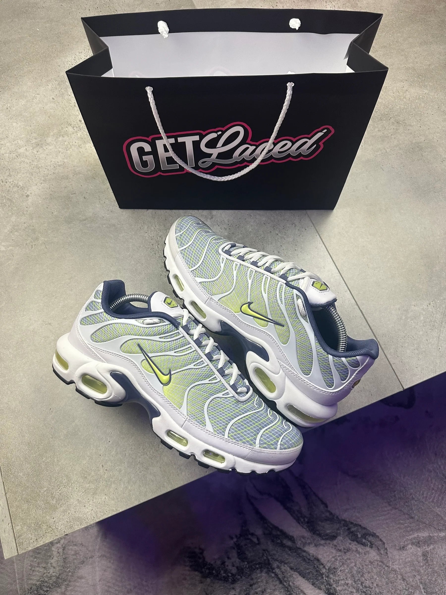 Nike Air Max Plus TN - Gris galet/Citron vert