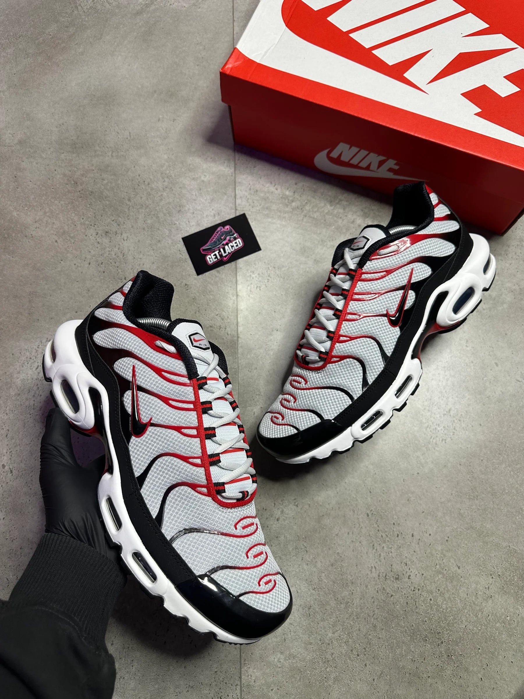 Nike Air Max Plus TN - Platinum University Red