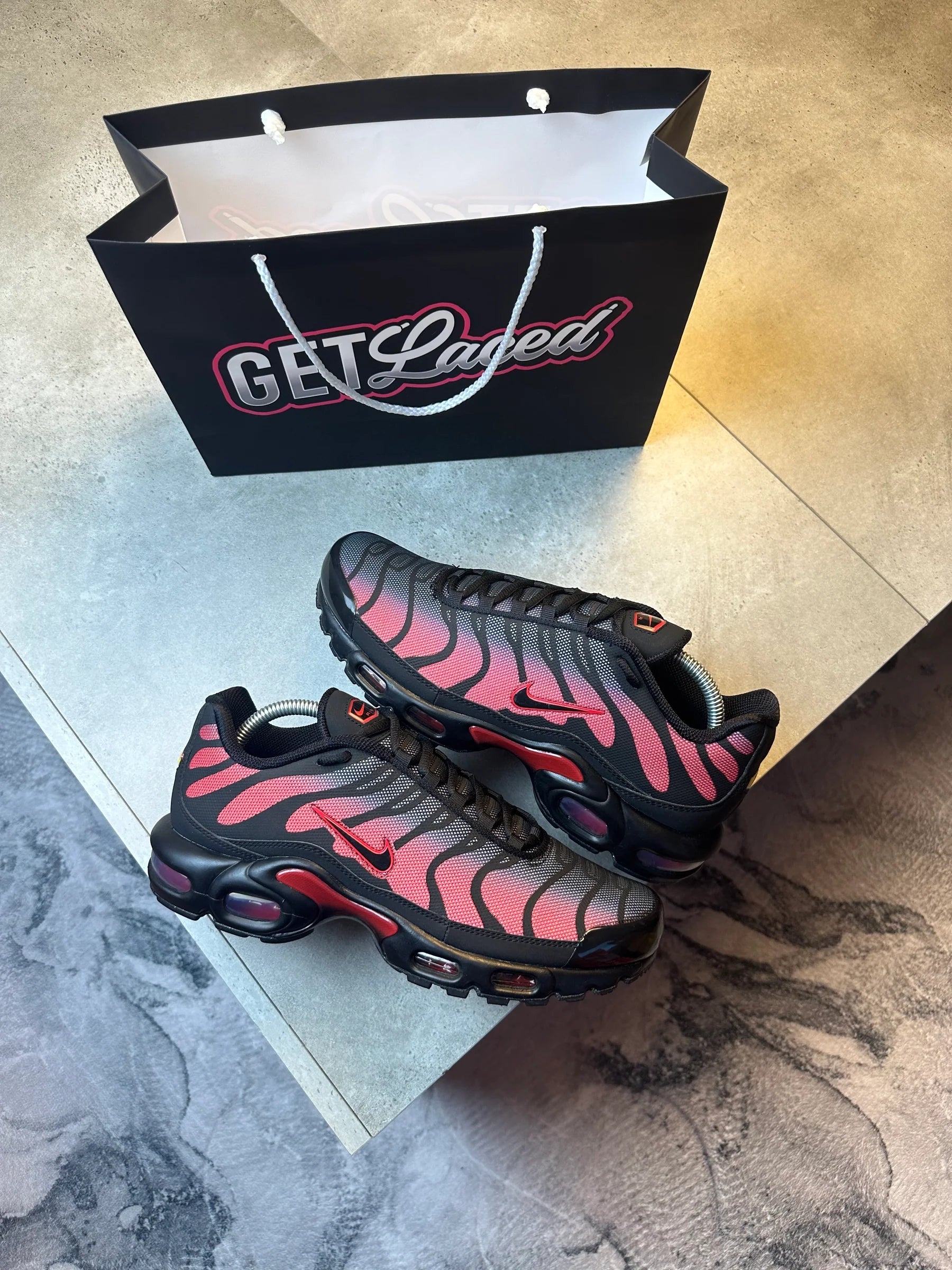 Nike Air Max Plus TN - Rouge réfléchissant