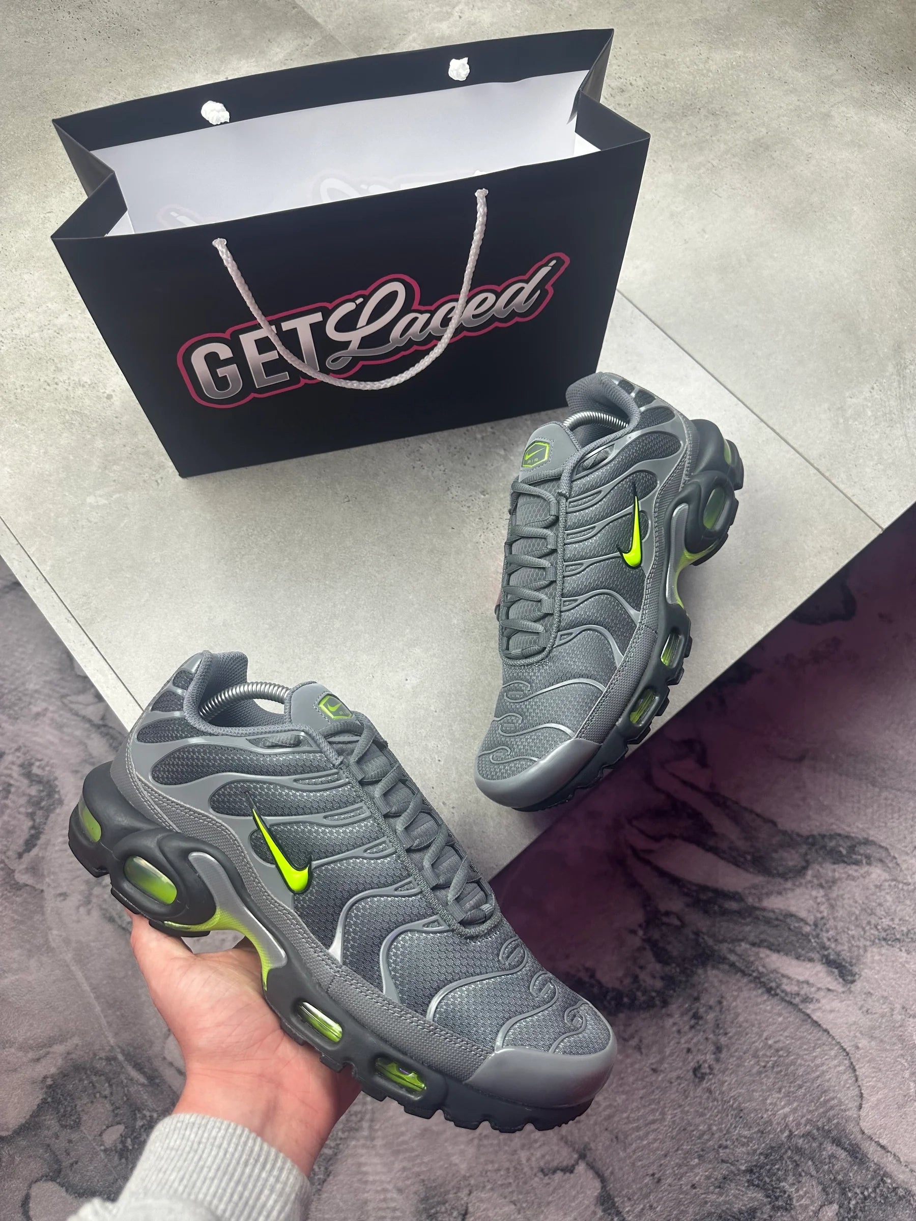 Nike Air Max Plus TN - Smoke Grey Volts