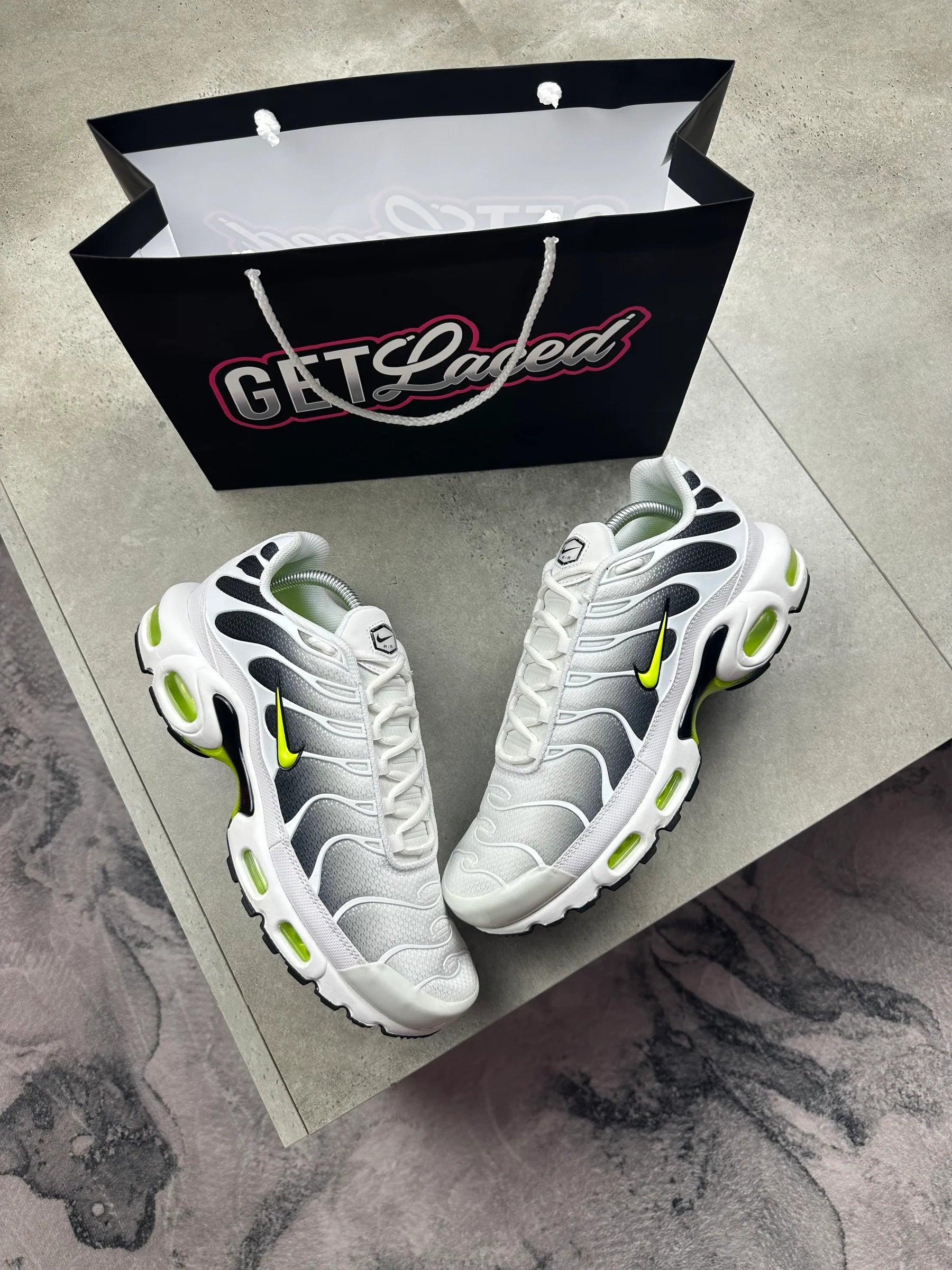 Nike Air Max Plus TN - Blanc Volt Vert