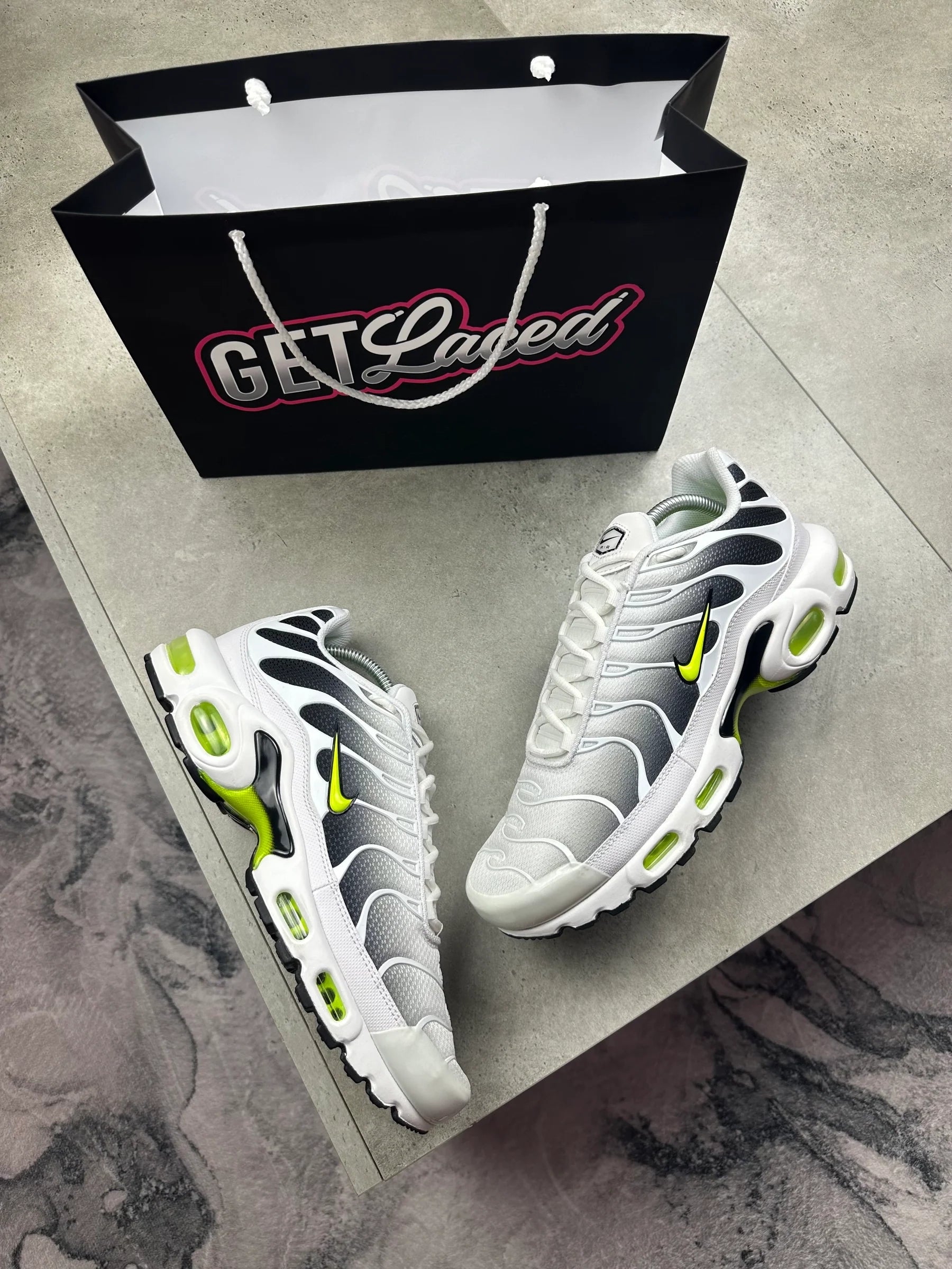 Nike Air Max Plus TN - Blanc Volt Vert