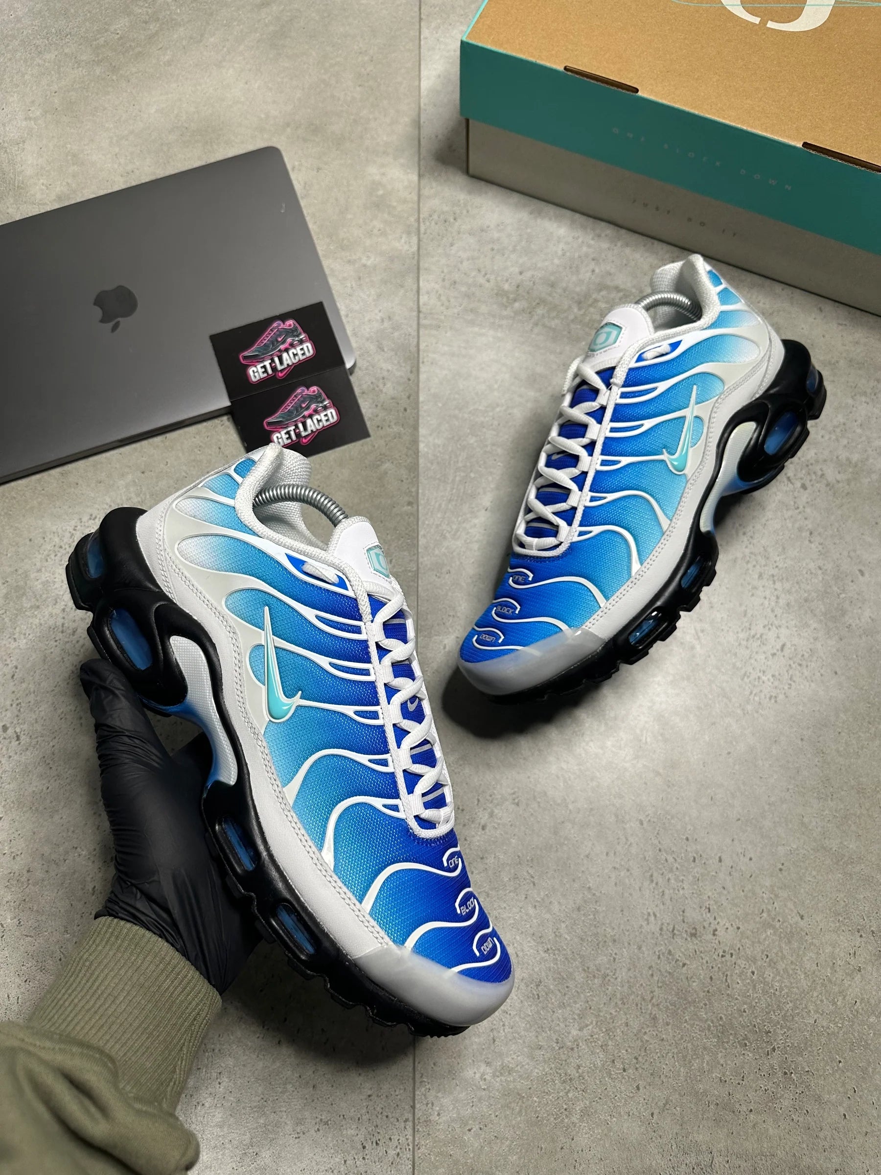 Nike Air Max Plus TN x OBD - Bleu photo clair