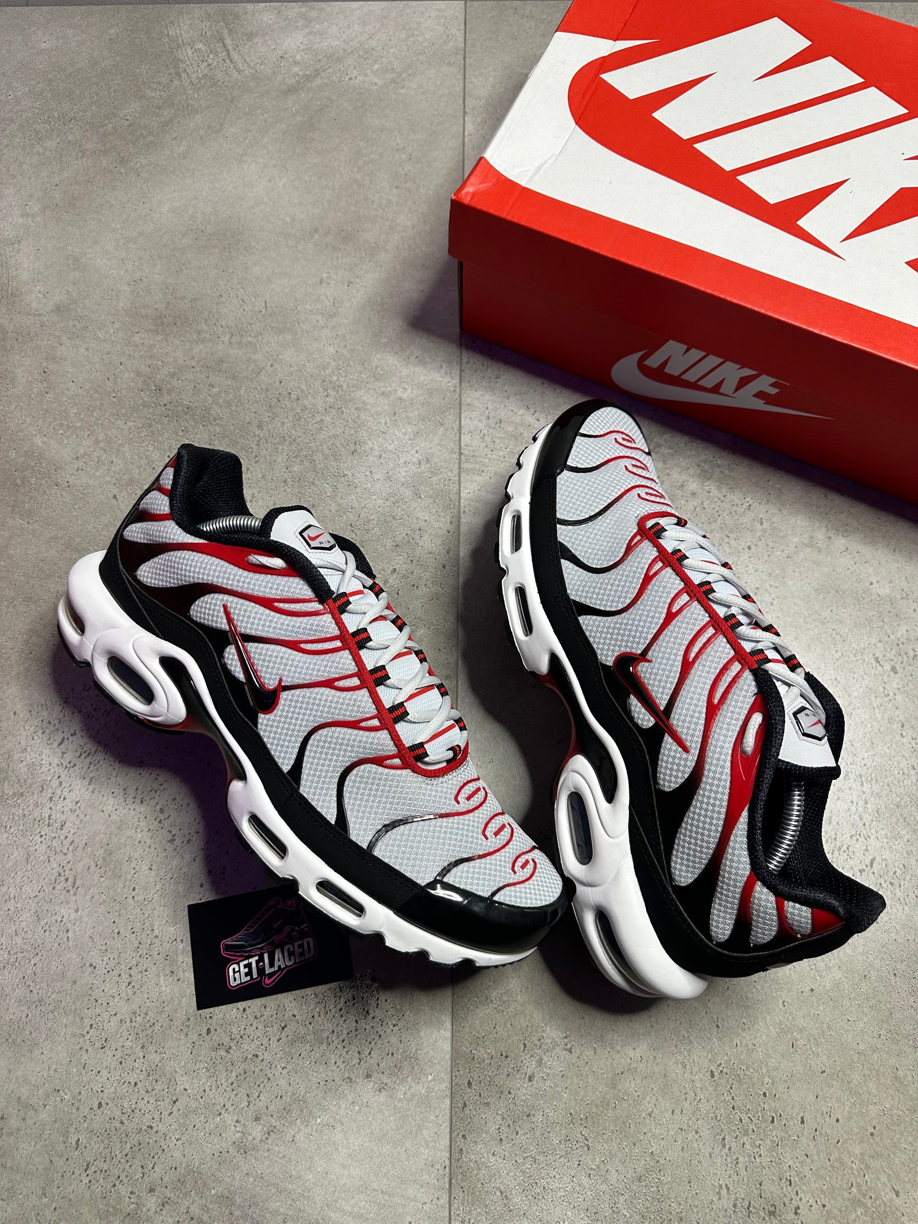 Nike Air Max Plus TN - Platinum University Red