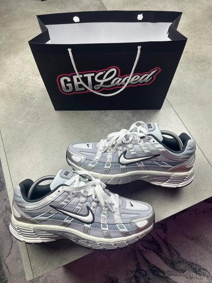 Nike P6000 - Gris loup