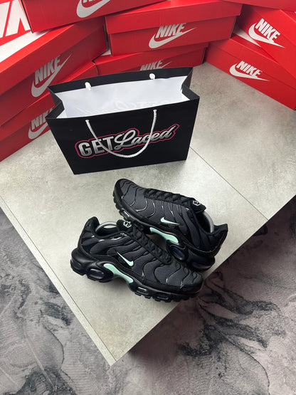 Nike Air Max Plus TN - Black Tiffany