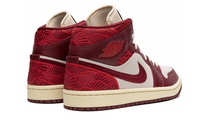 Air Jordan 1 Mid SE Tiki Leaf Team Red