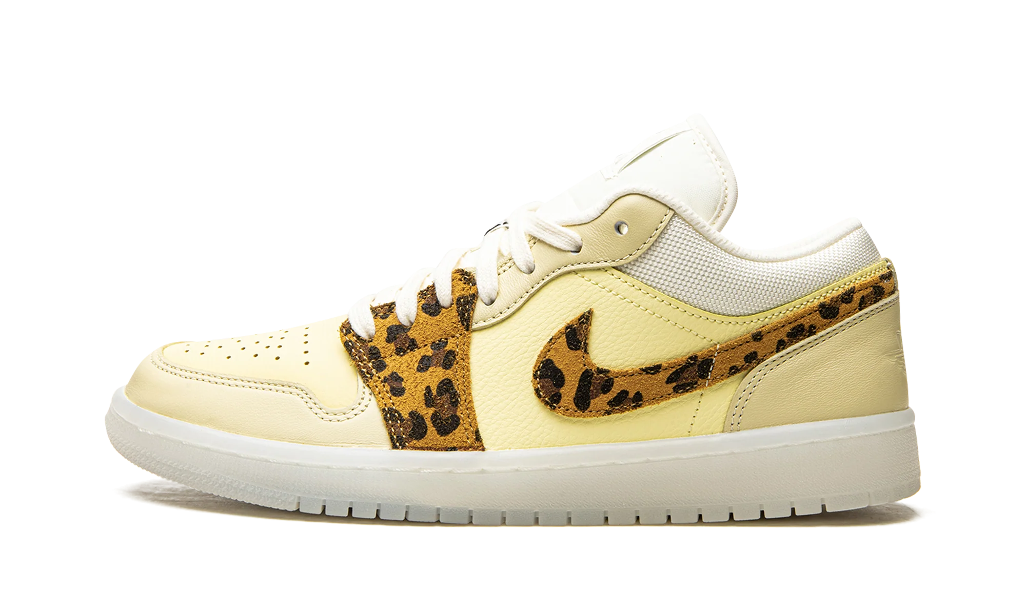 Air Jordan 1 Low SNKRS Day