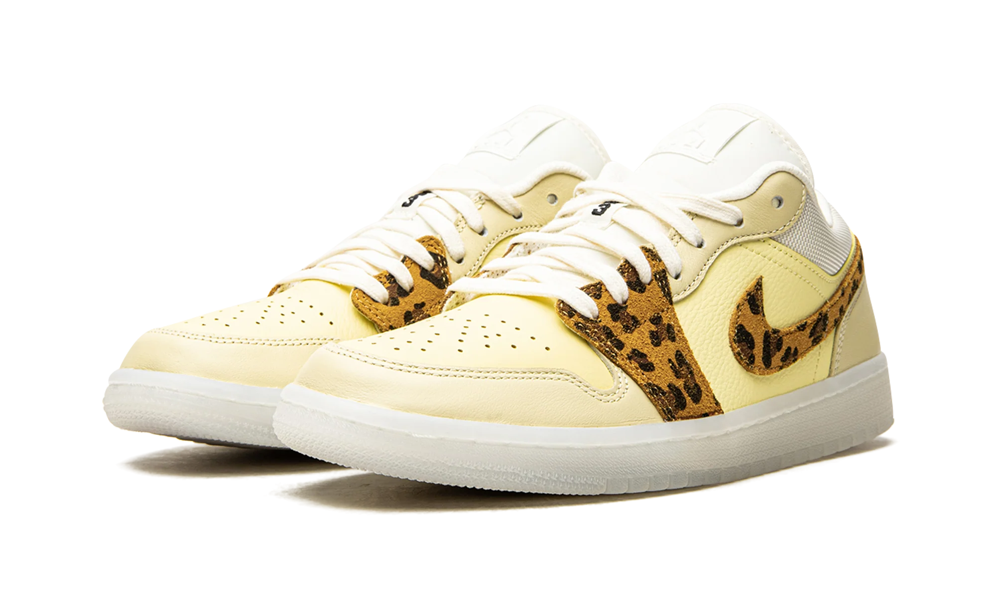 Air Jordan 1 Low SNKRS Day