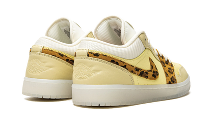 Air Jordan 1 Low SNKRS Day