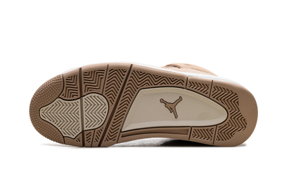 Air Jordan 4 Retro Cozy Girl
